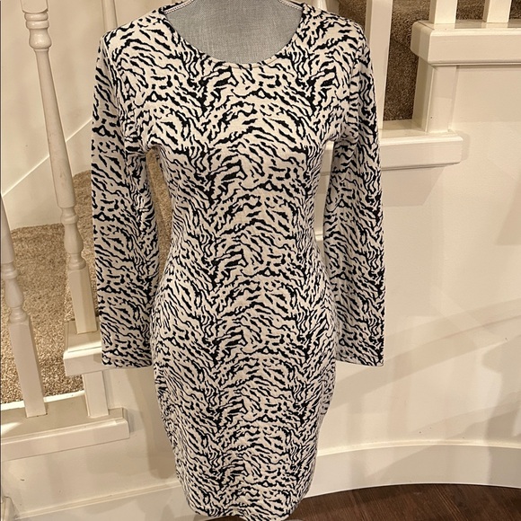 As new. Walter baker dress - Picture 2 of 9